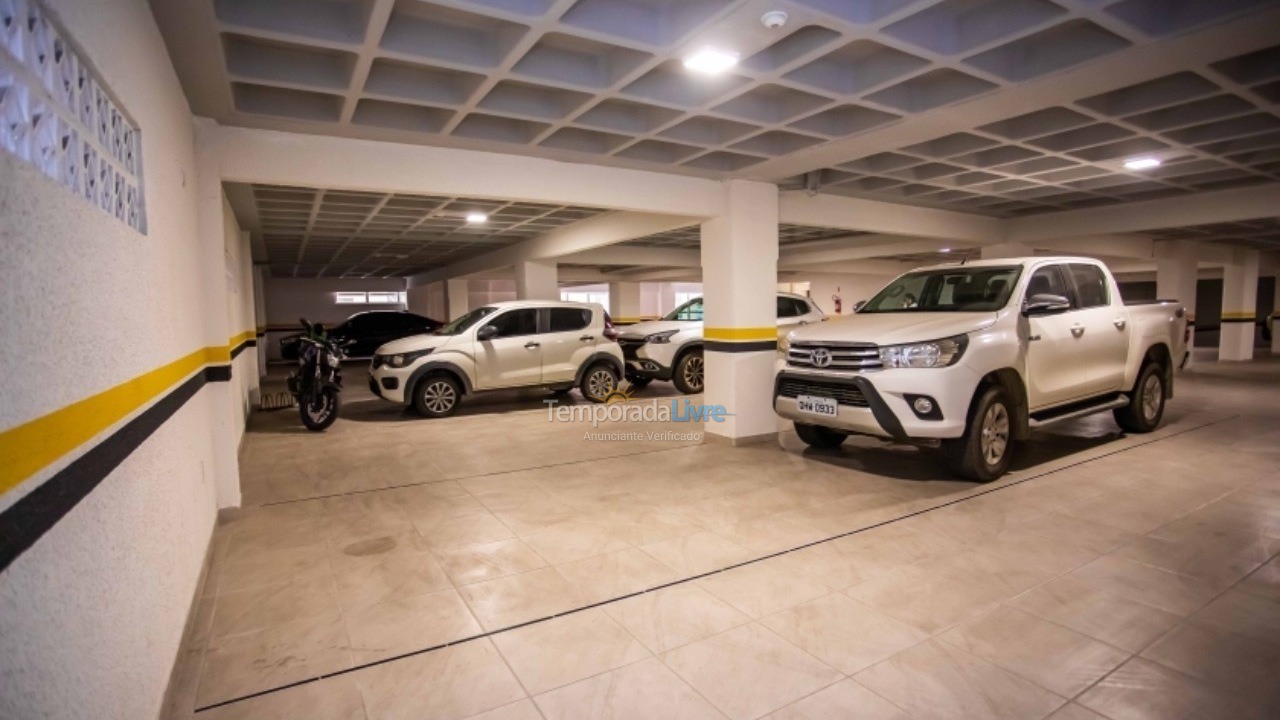 Apartamento para alquiler de vacaciones em Itapema (Meia Praia)