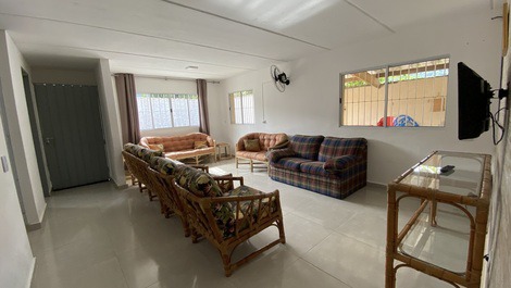 Sobrado na praia da Enseada - Guarujá - SP - Temporada