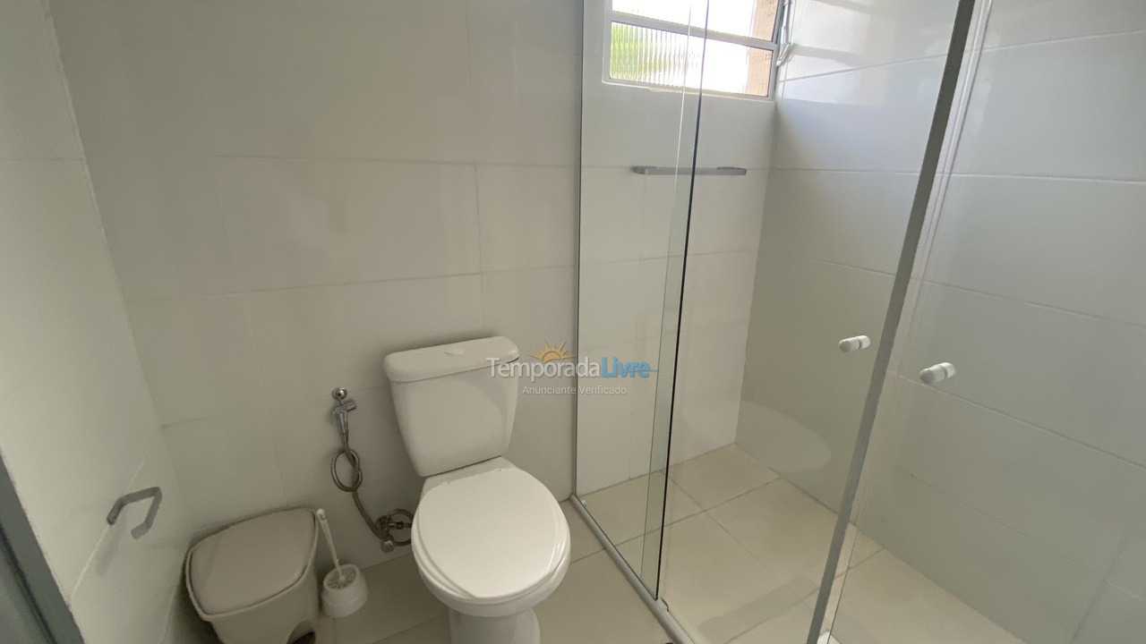 Casa para aluguel de temporada em Guarujá (Enseada)