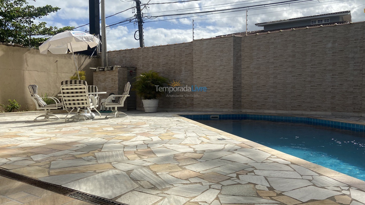 Casa para aluguel de temporada em Guarujá (Enseada)