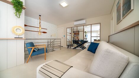 161 - Duplex penthouse with 03 bedrooms and private Jacuzzi in the city...