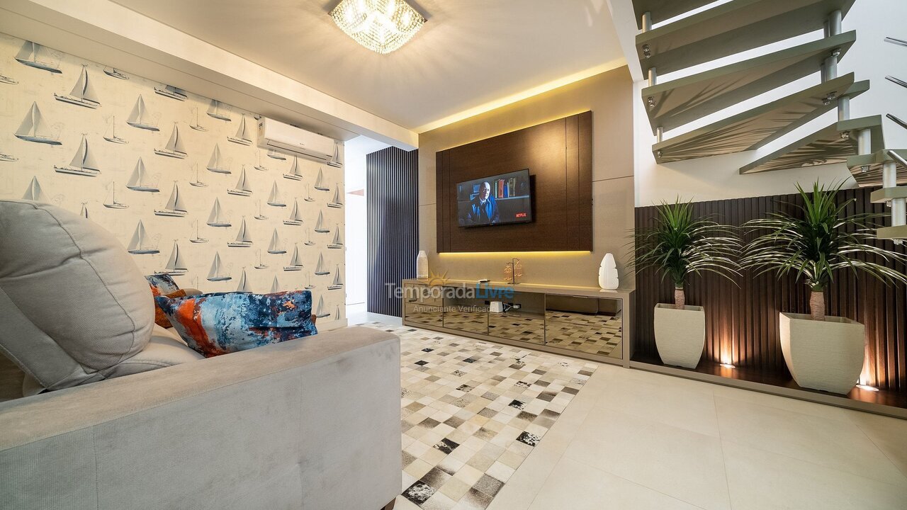 Apartment for vacation rental in Bombinhas (Mariscal)