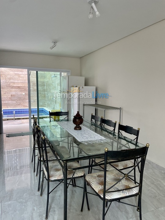 Casa para aluguel de temporada em São Sebastião (Juquehy)