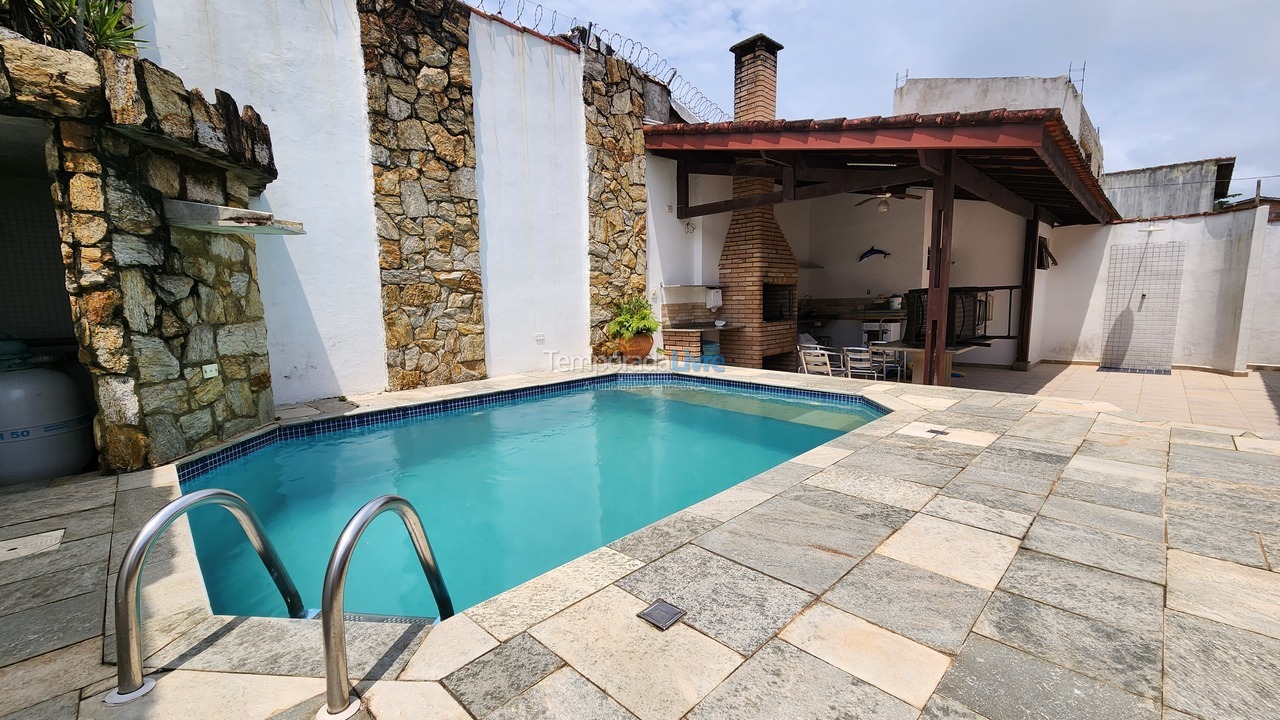 Casa para alquiler de vacaciones em Guarujá (Enseada)