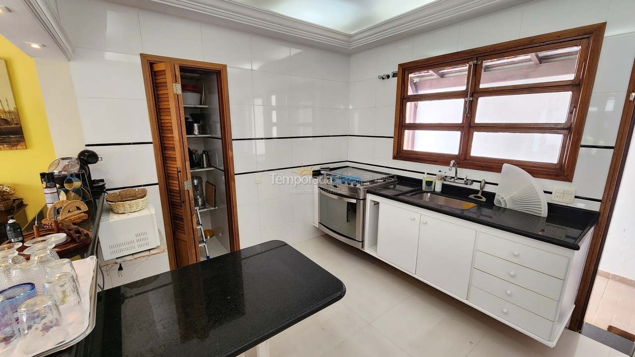 Casa para alquiler de vacaciones em Guarujá (Enseada)