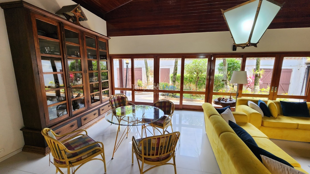 Casa para alquiler de vacaciones em Guarujá (Enseada)