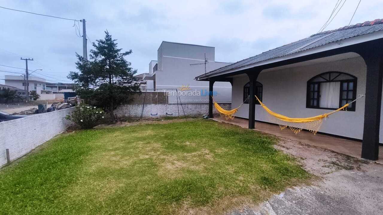 Casa para alquiler de vacaciones em Itapoá (Itapema do Norte)