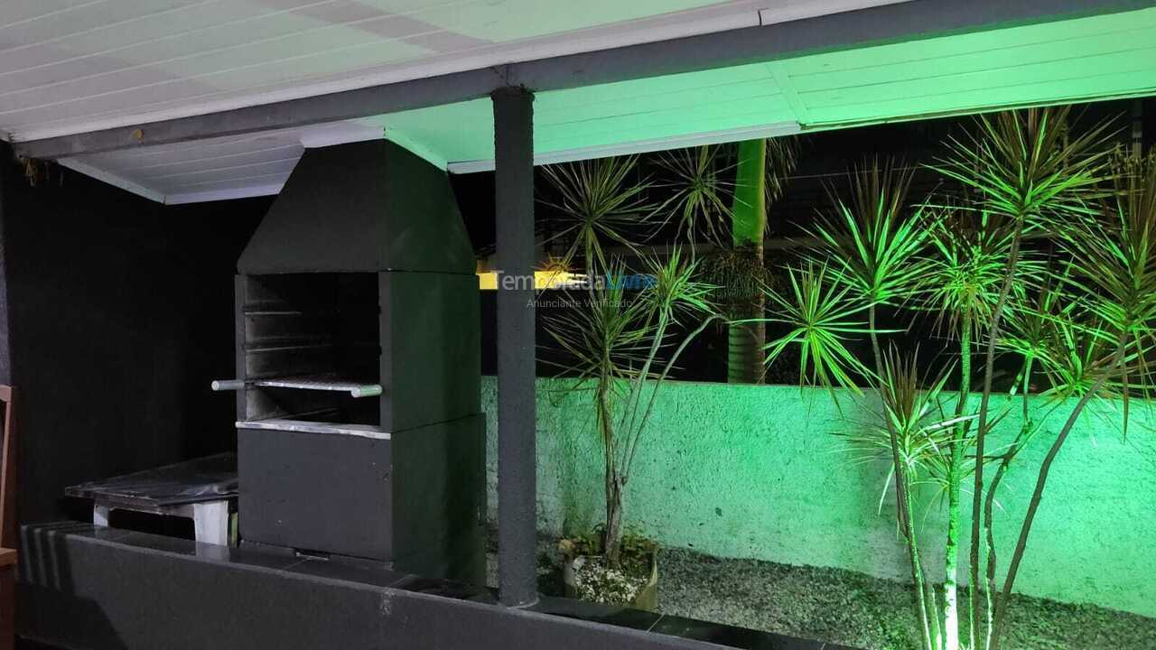 Casa para alquiler de vacaciones em Itapoá (Itapema do Norte)