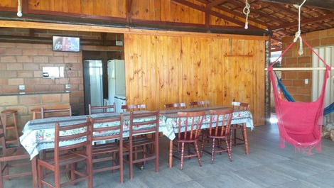 Chácara Rancho do Lago ao meio da natureza