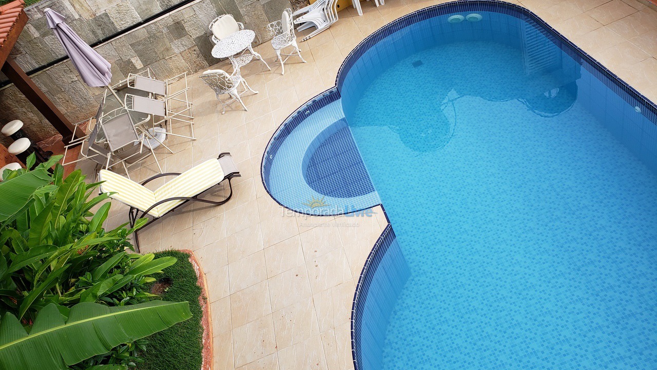 Casa para aluguel de temporada em Guarujá (Praia do Pernambuco)