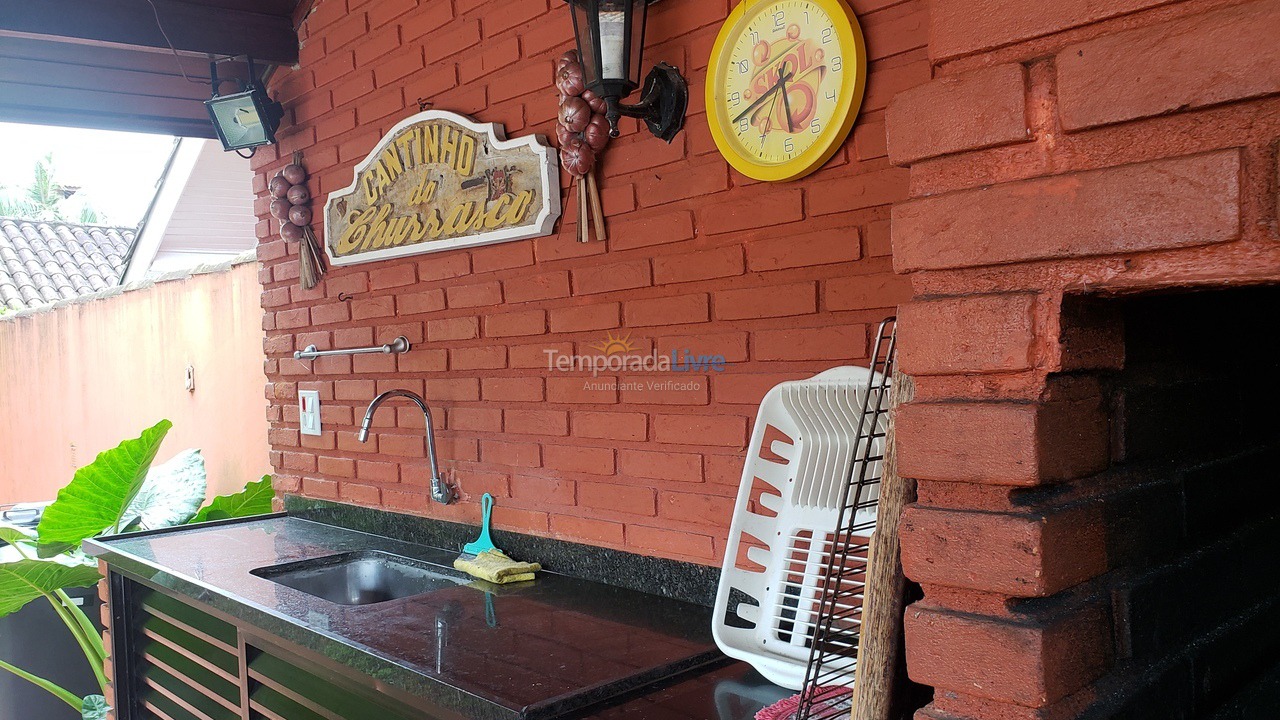 Casa para aluguel de temporada em Guarujá (Praia do Pernambuco)