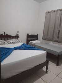 Casa de férias amarela