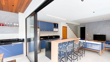 CASA DENTRO DE CONDOMINIO FRENTE AL MAR - PLAYA JUQUEHY