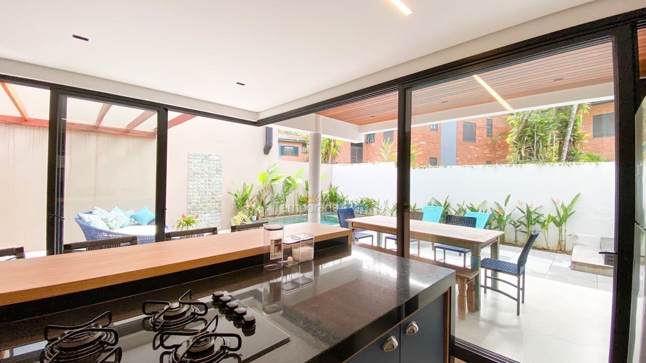 Casa para alquiler de vacaciones em São Sebastião (Juquehy)