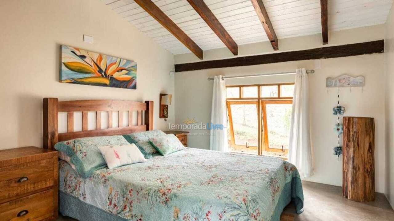 Casa para aluguel de temporada em Guararema (Lagoa Nova)