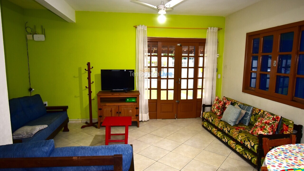 Casa para alquiler de vacaciones em Bombinhas (Canto Grande)