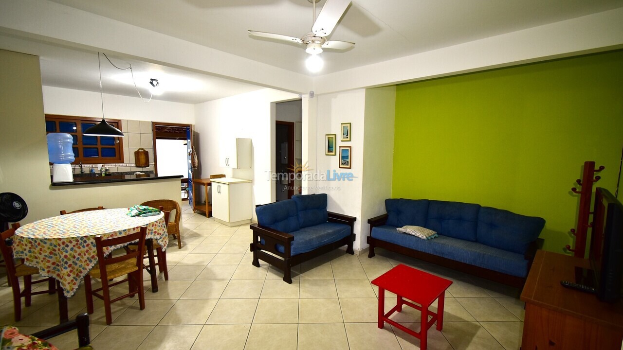 Casa para alquiler de vacaciones em Bombinhas (Canto Grande)