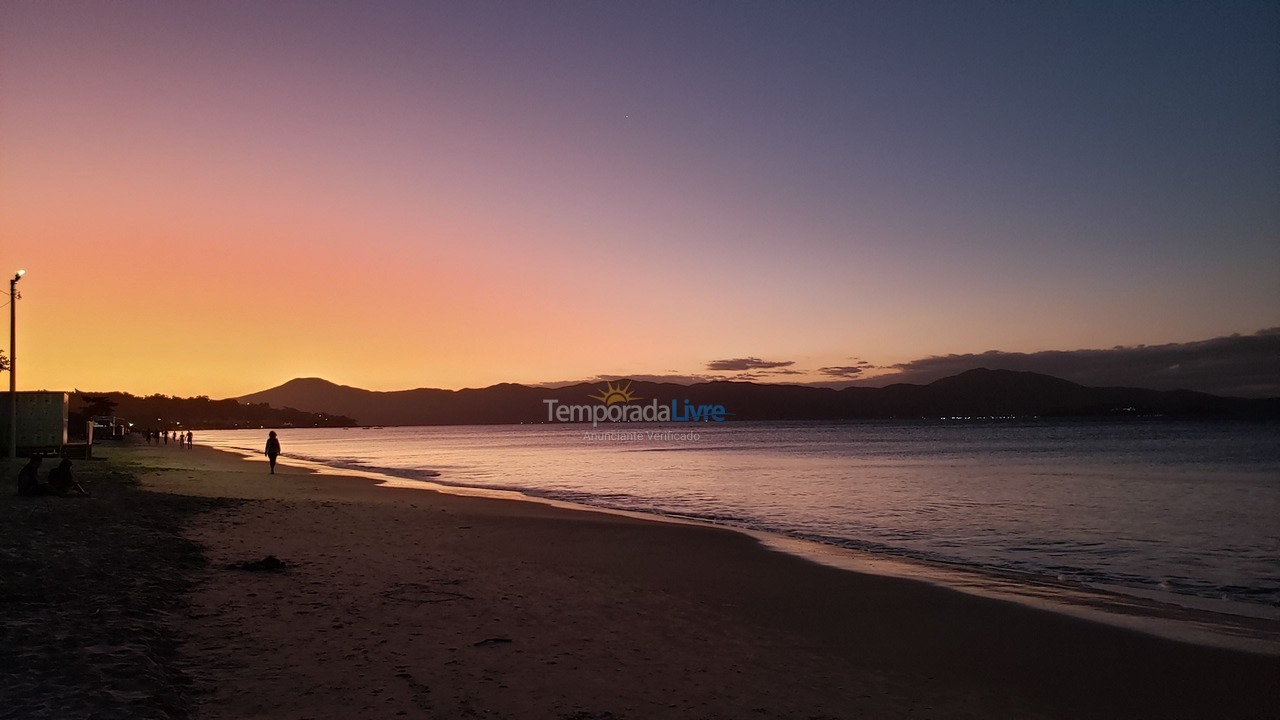 Casa para aluguel de temporada em Florianopolis (Jurerê Internacional)