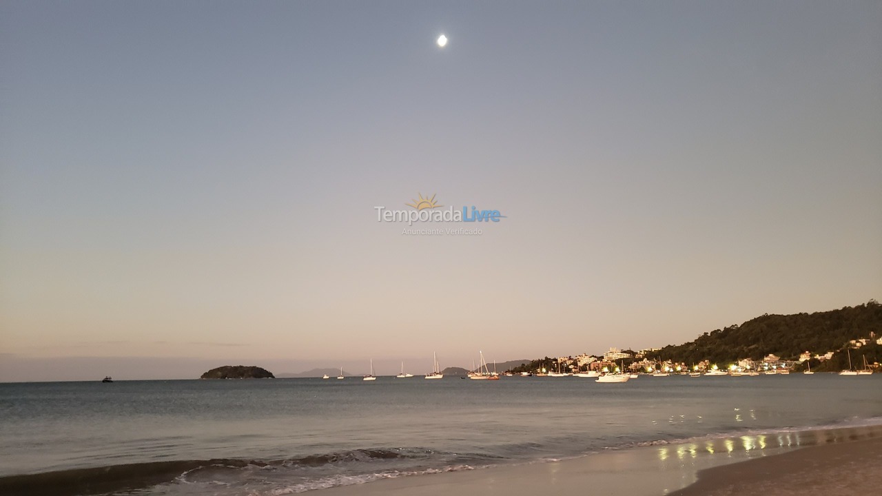 Casa para aluguel de temporada em Florianopolis (Jurerê Internacional)