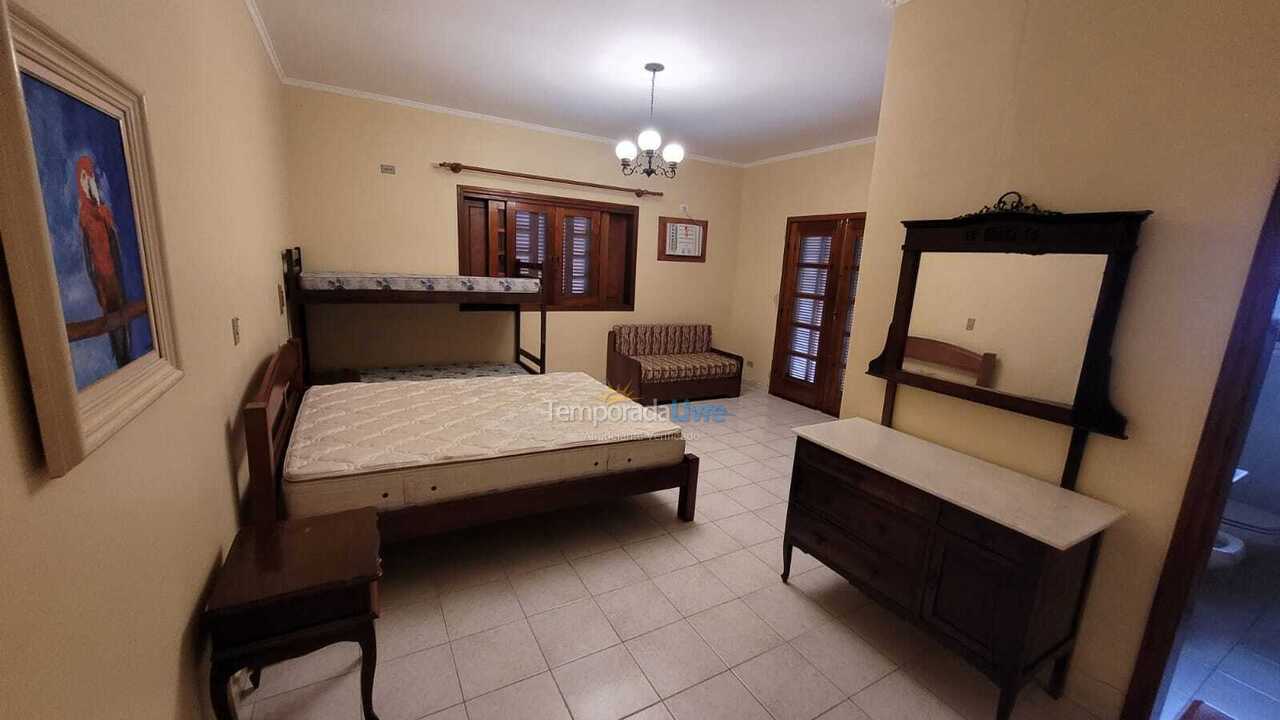 House for vacation rental in Peruíbe (Stella Maris)