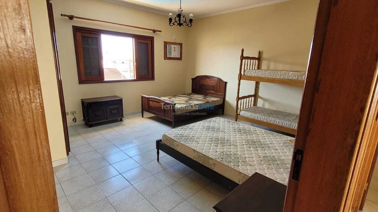 House for vacation rental in Peruíbe (Stella Maris)