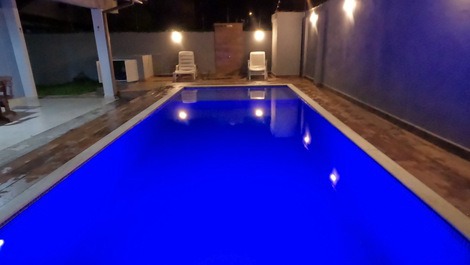 HOUSE 25 PEOPLE WITH POOL - PRAIA GRANDE UBATUBA-SP