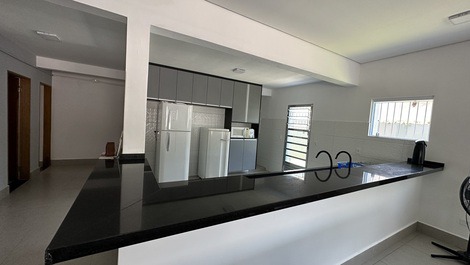 HOUSE 25 PEOPLE WITH POOL - PRAIA GRANDE UBATUBA-SP