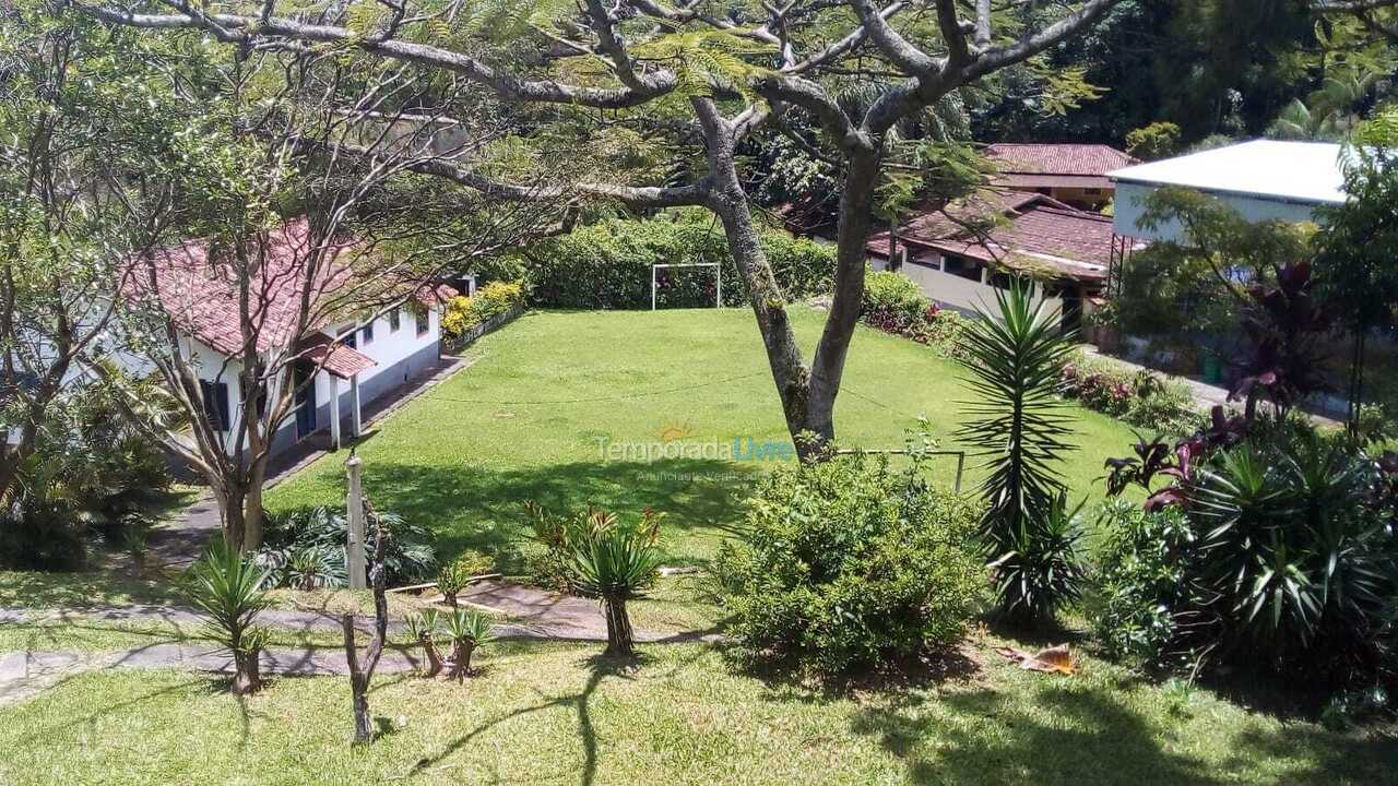 Granja para alquiler de vacaciones em Engenheiro Paulo de Frontin (Alto do Chafre)