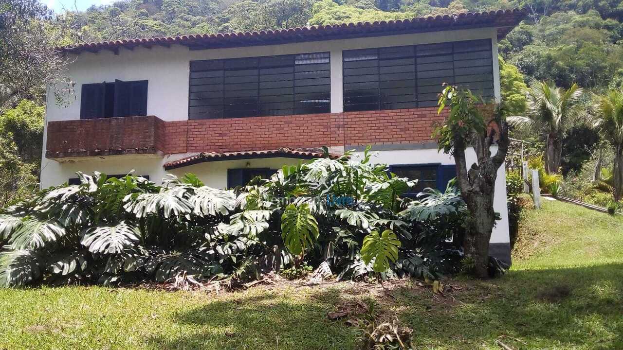 Granja para alquiler de vacaciones em Engenheiro Paulo de Frontin (Alto do Chafre)