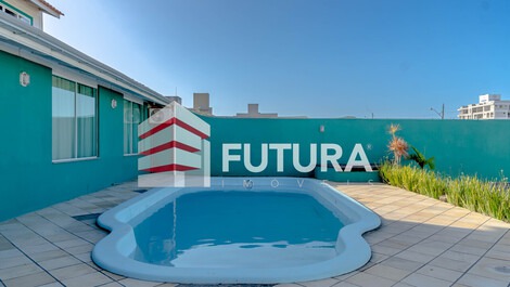 CASA DE 5 DORMITÓRIOS NA PRAIA DO MARISCAL - LC150F