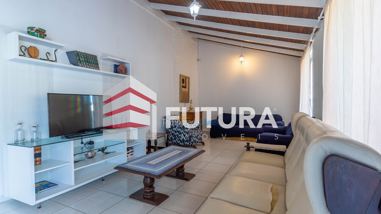 Casa para aluguel de temporada em Bombinhas (Mariscal)