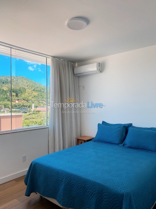 Apartamento para alquiler de vacaciones em Governador Celso Ramos (Praia de Palmas)