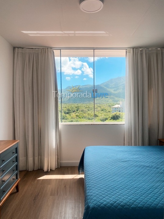 Apartamento para alquiler de vacaciones em Governador Celso Ramos (Praia de Palmas)