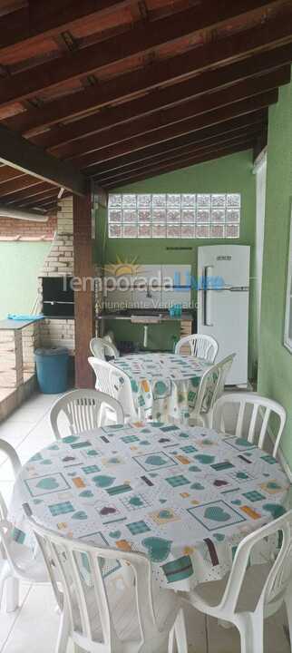 Casa para aluguel de temporada em Ubatuba (Praia do Lázaro)