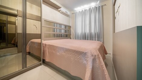 059 - Beautiful 2 bedroom apartment on Bombas beach