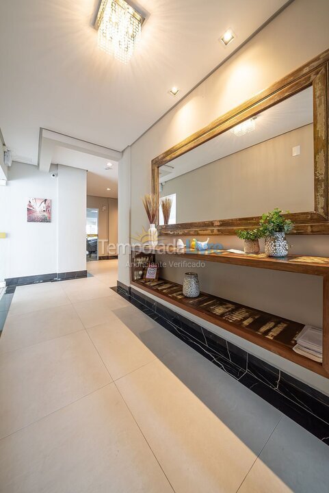 Apartment for vacation rental in Bombinhas (Praia de Bombas)