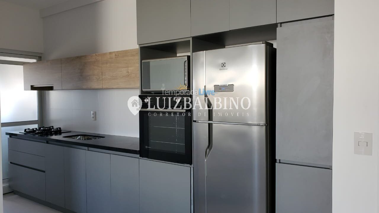 Apartamento para aluguel de temporada em Florianópolis (Cachoeira do Bom Jesus)