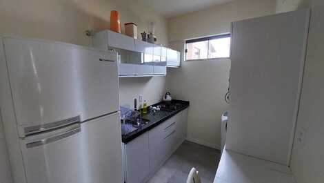 Apartamento 2 quartos, piscina na praia ingleses/santinho