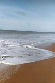 Aluga-se casa para temporada