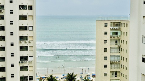 Pitangueiras Precioso apartamento en Quadra do Mar con aire acondicionado