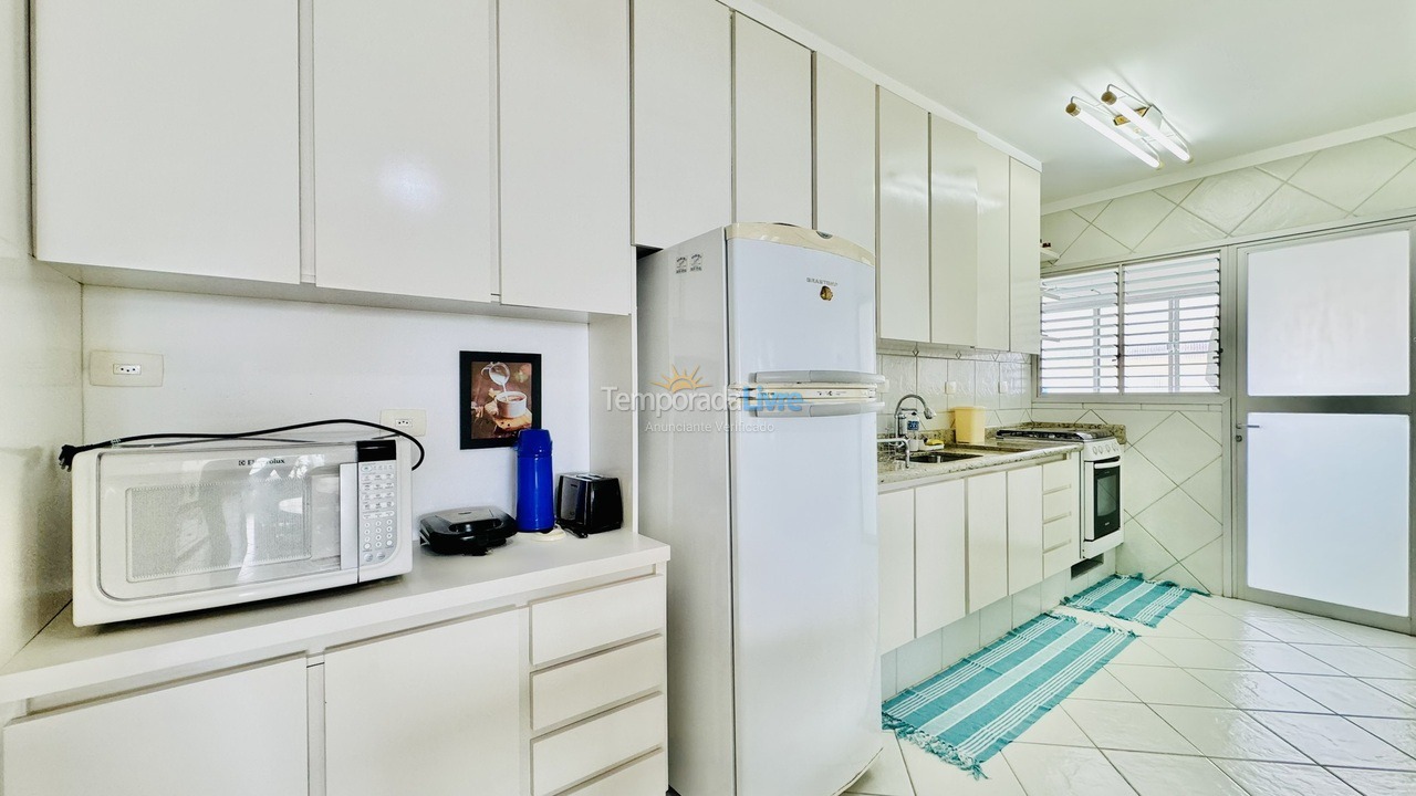 Apartamento para alquiler de vacaciones em Guarujá (Pitangueiras)