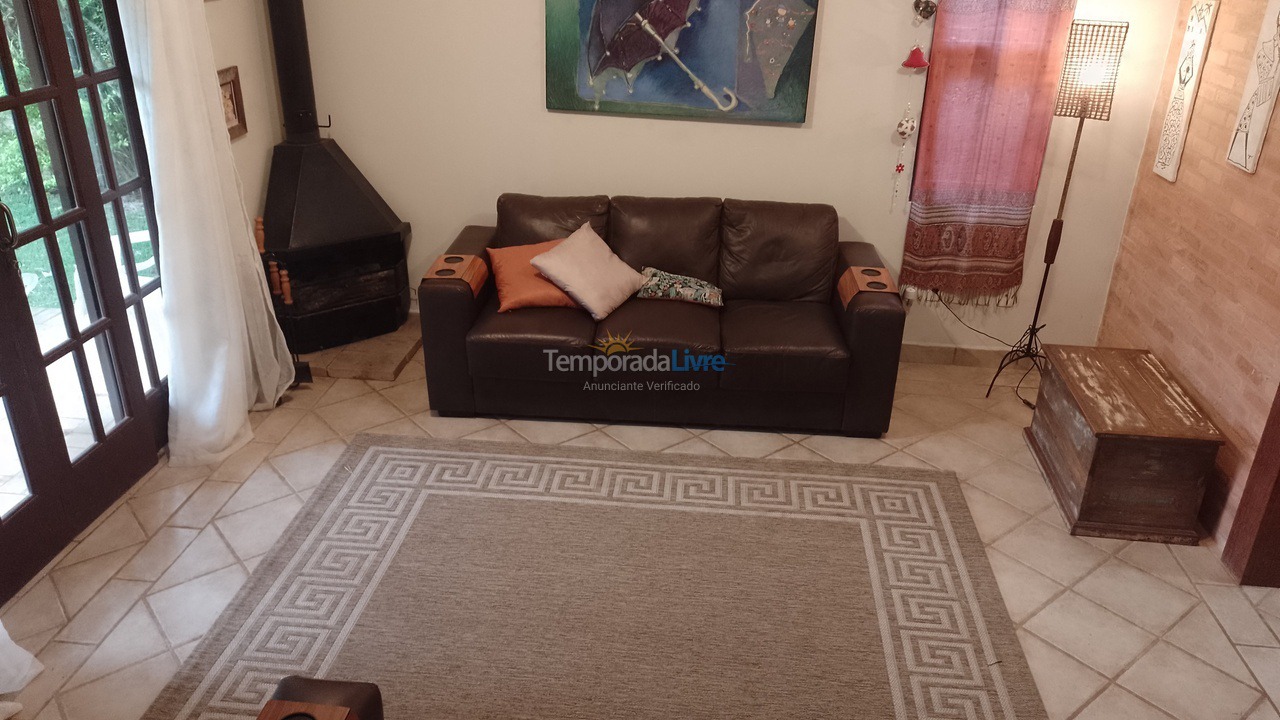 Casa para aluguel de temporada em Florianopolis (Daniela)