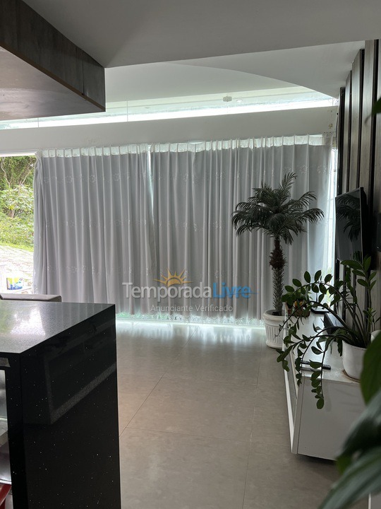 Casa para aluguel de temporada em Cabo Frio (Peró)