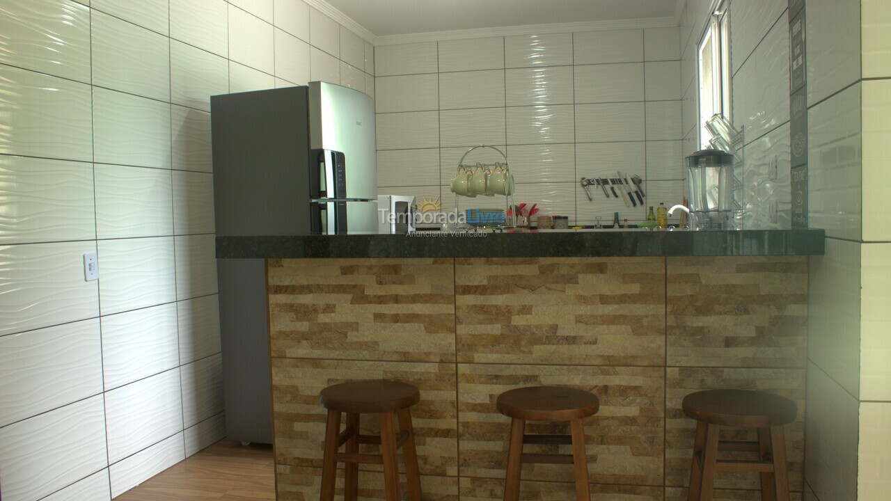 Casa para alquiler de vacaciones em Guaratuba (Nereidas)