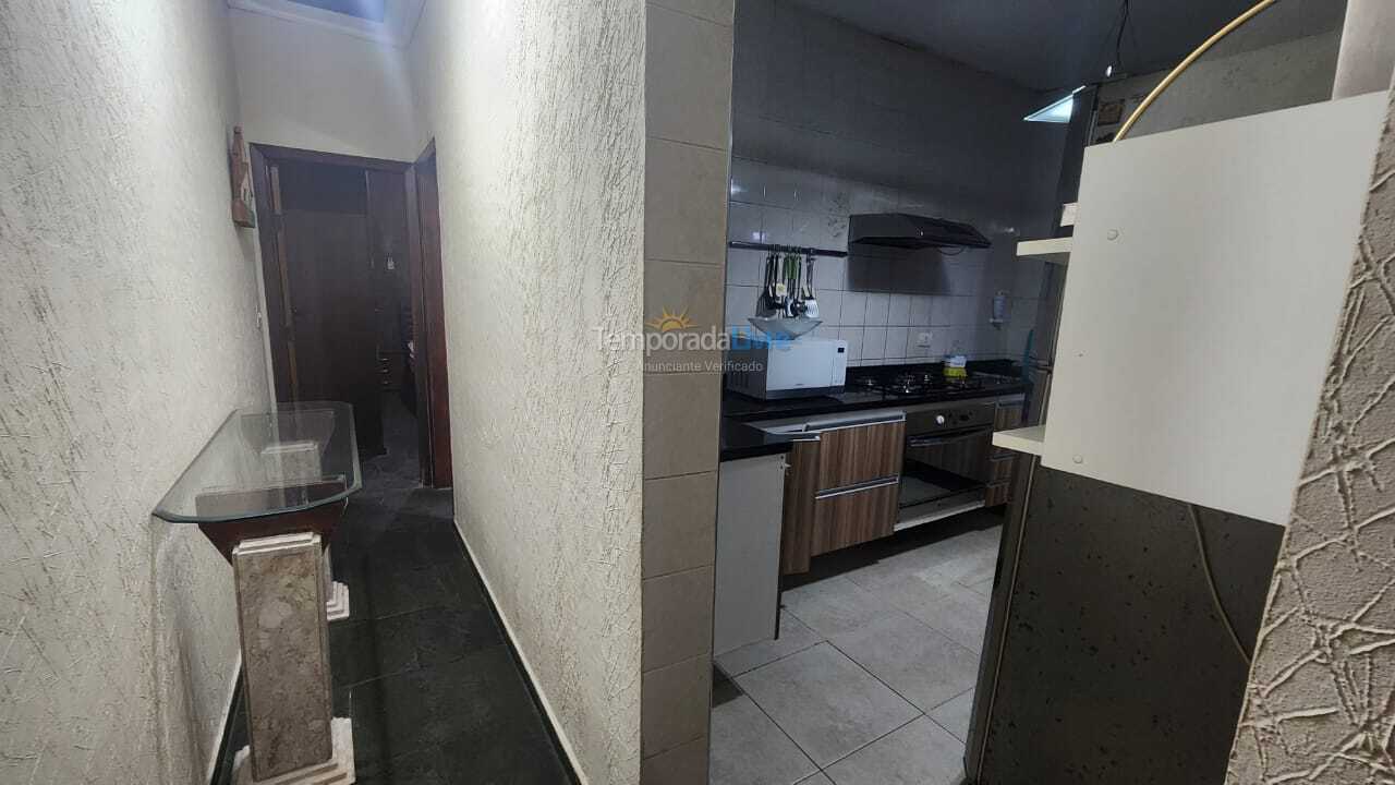 Casa para aluguel de temporada em Guarujá (Enseada)