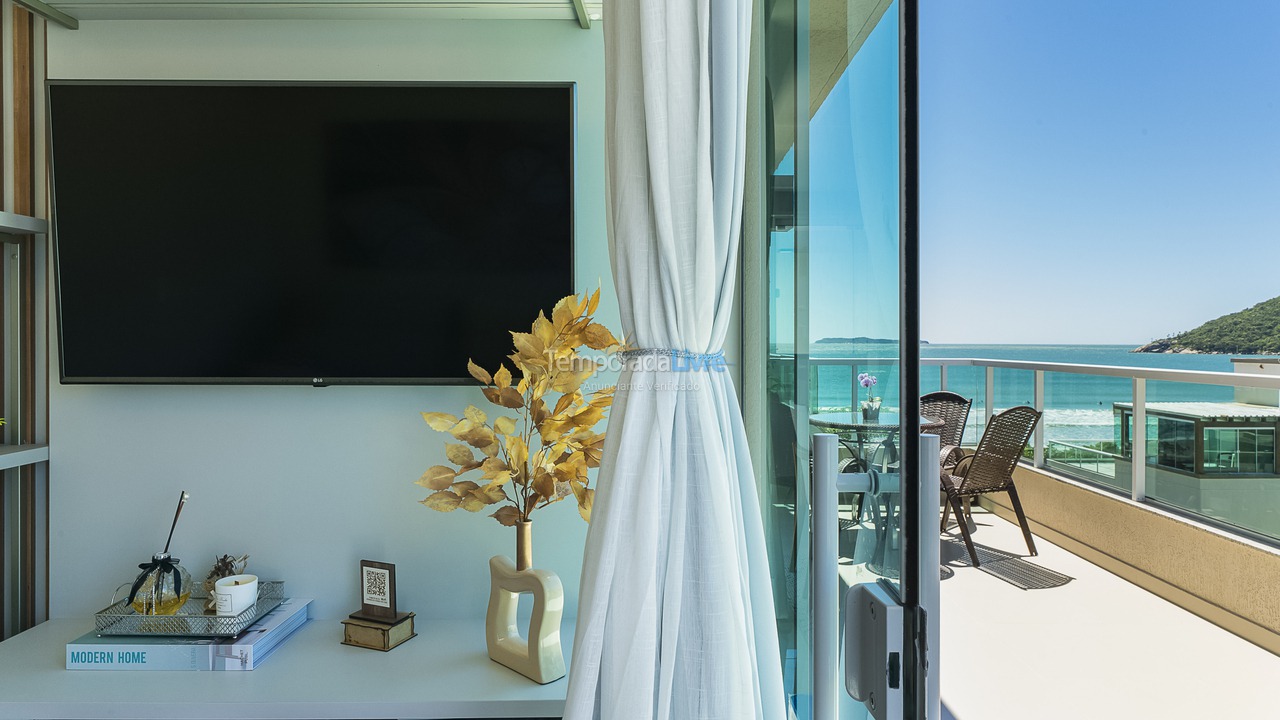 Apartamento para aluguel de temporada em Bombinhas (Canto Grande)