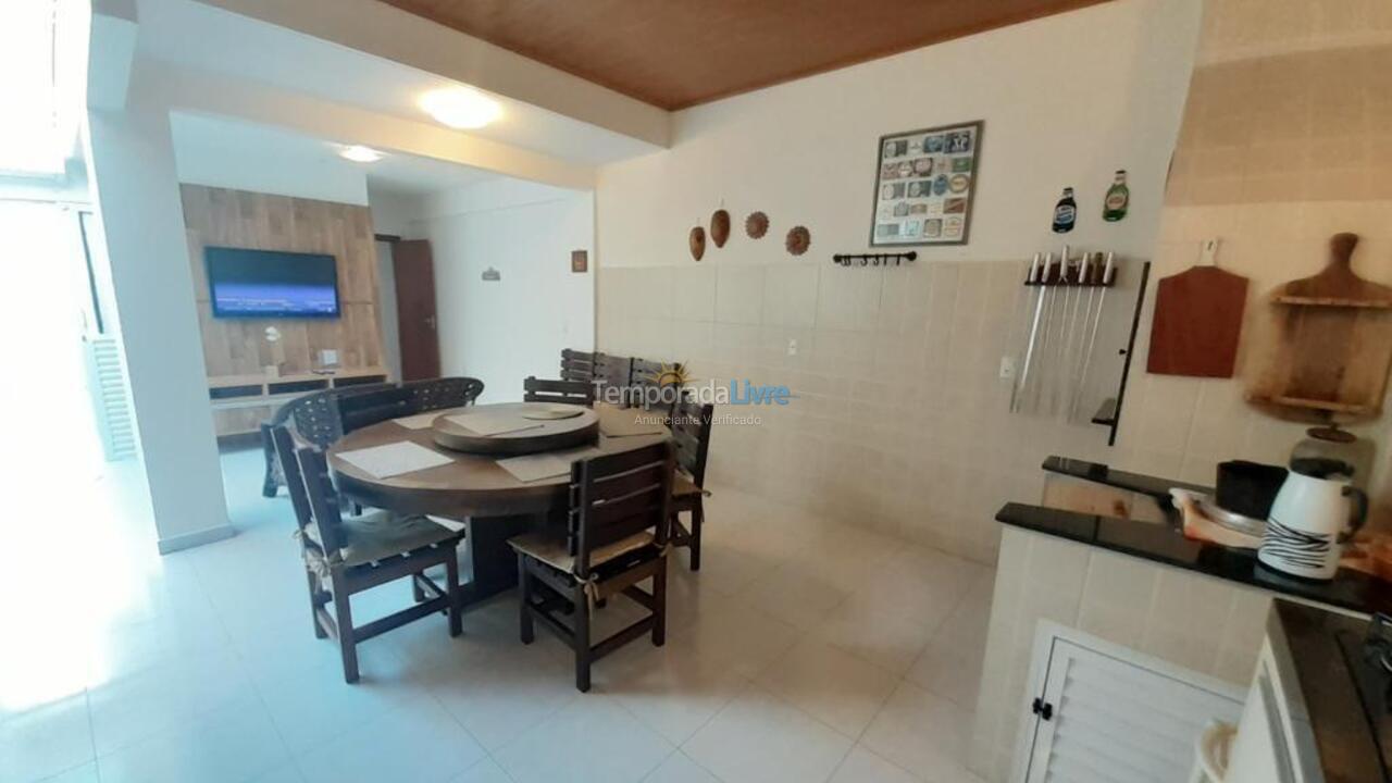 House for vacation rental in Bombinhas (Praia de Bombas)