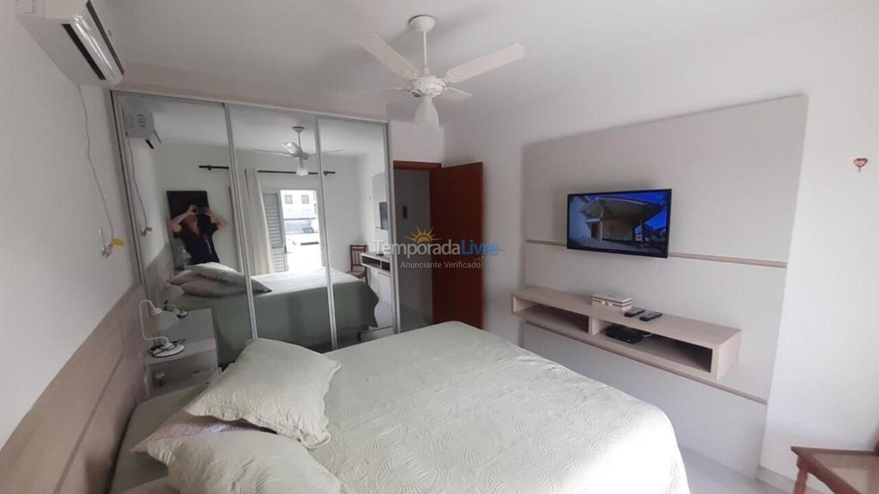 House for vacation rental in Bombinhas (Praia de Bombas)