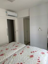 261 APTO ED FRENTE AO MAR 2 SUITES 3 BANHEIROS