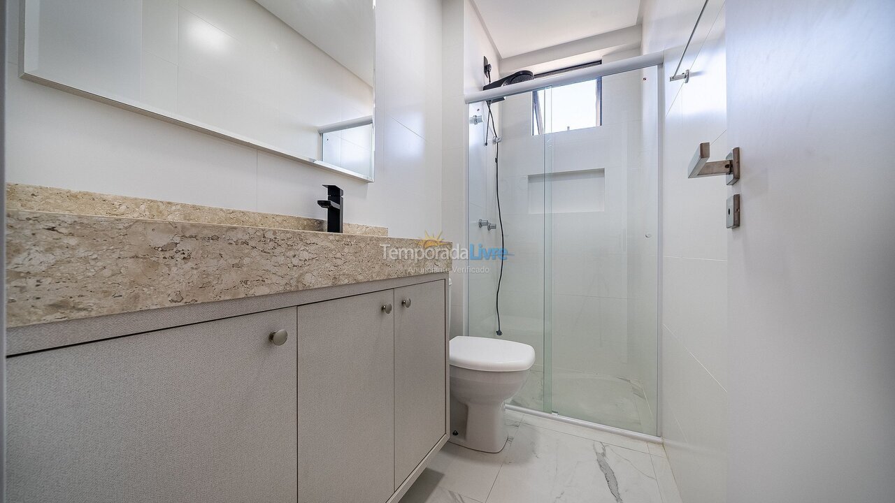 Apartamento para aluguel de temporada em Bombinhas (Praia de Bombas)